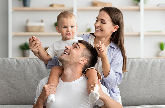 Pumpen Sie mit Stil: Schaffen Sie magische Momente für das erste Weihnachtsfest Ihres Babys