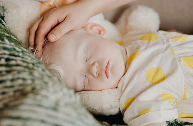 Wie viel Schlaf brauchen Babys?