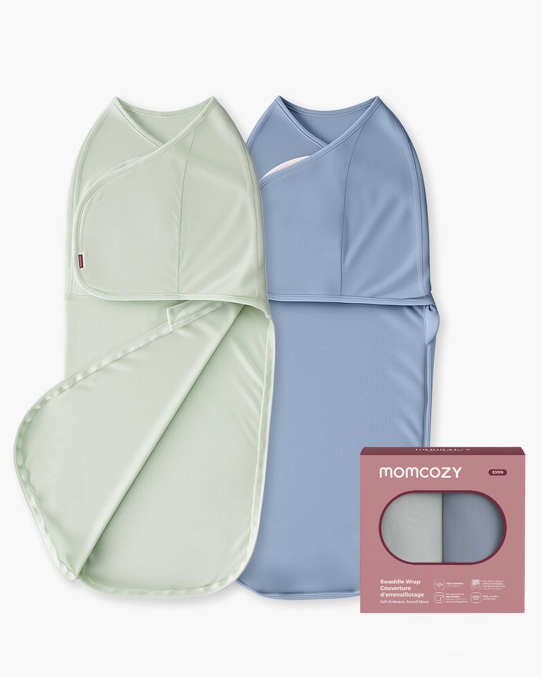 Translation missing: de.Momcozy Easy-Pucktuch im Doppelpack in Salbeigrün und Blau mit Verpackung